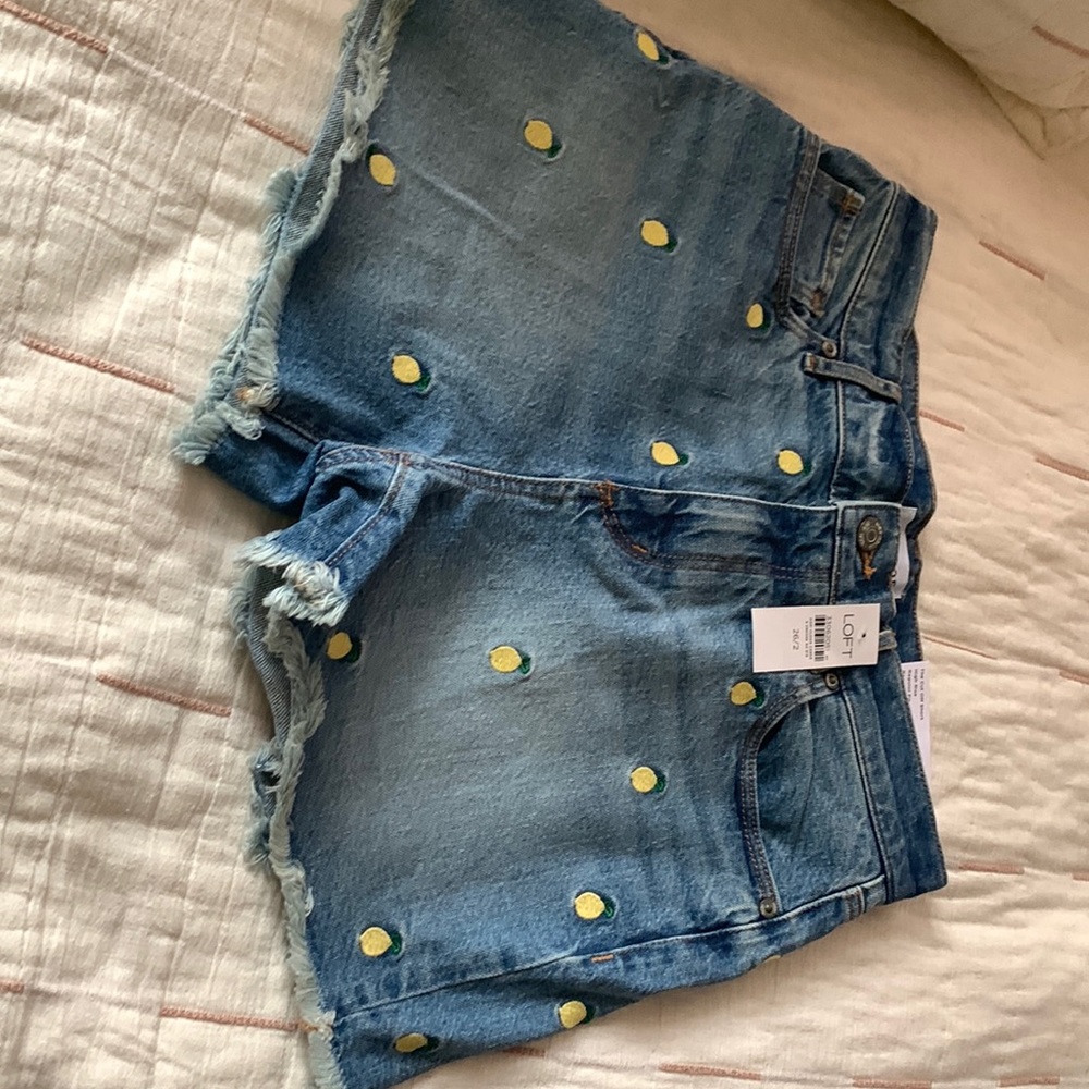 Loft cut off denim short